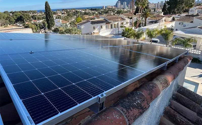 Instalación y mantenimiento de paneles solares